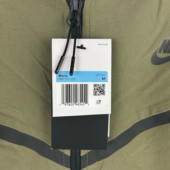 NEW Nike Tech Woven Windbreaker Jacket Men's Medium - Picture 9 of 12